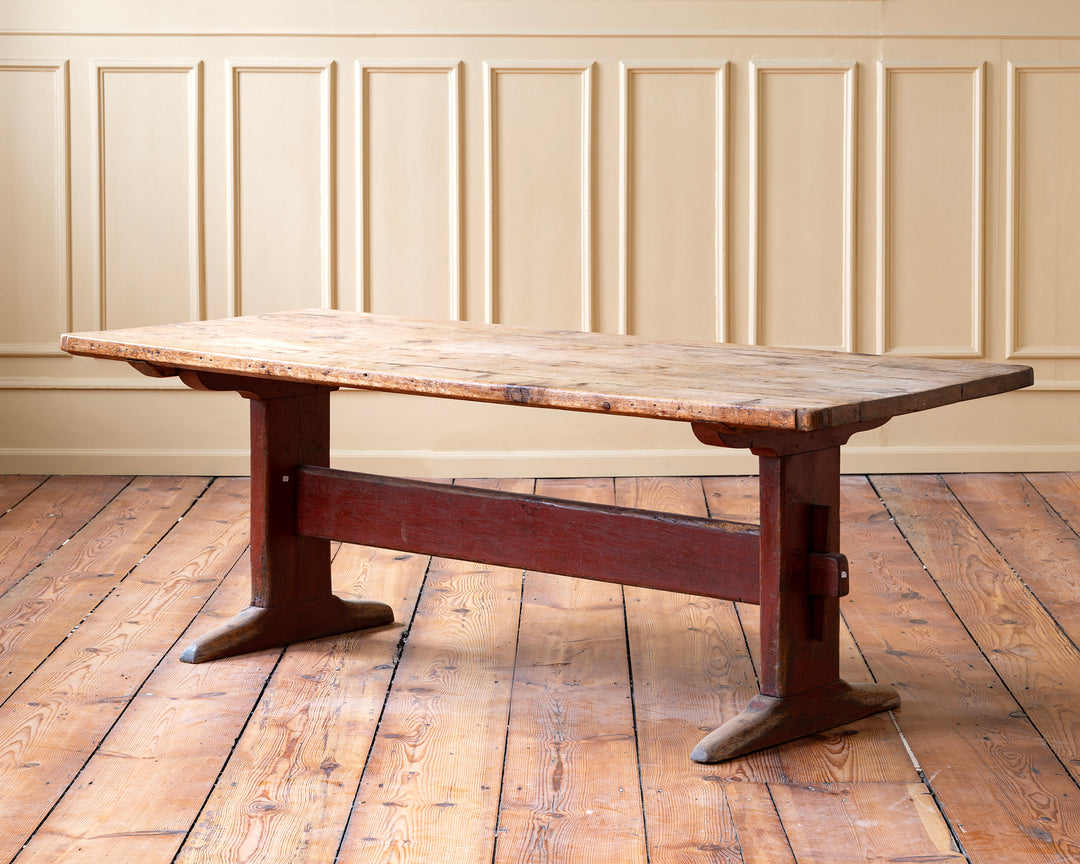 Trestle Table – Emerson Bailey