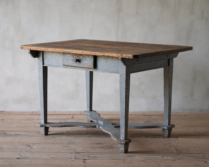 Baroque Table