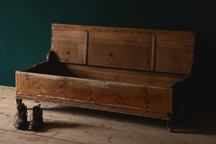 FOLK ART BENCH