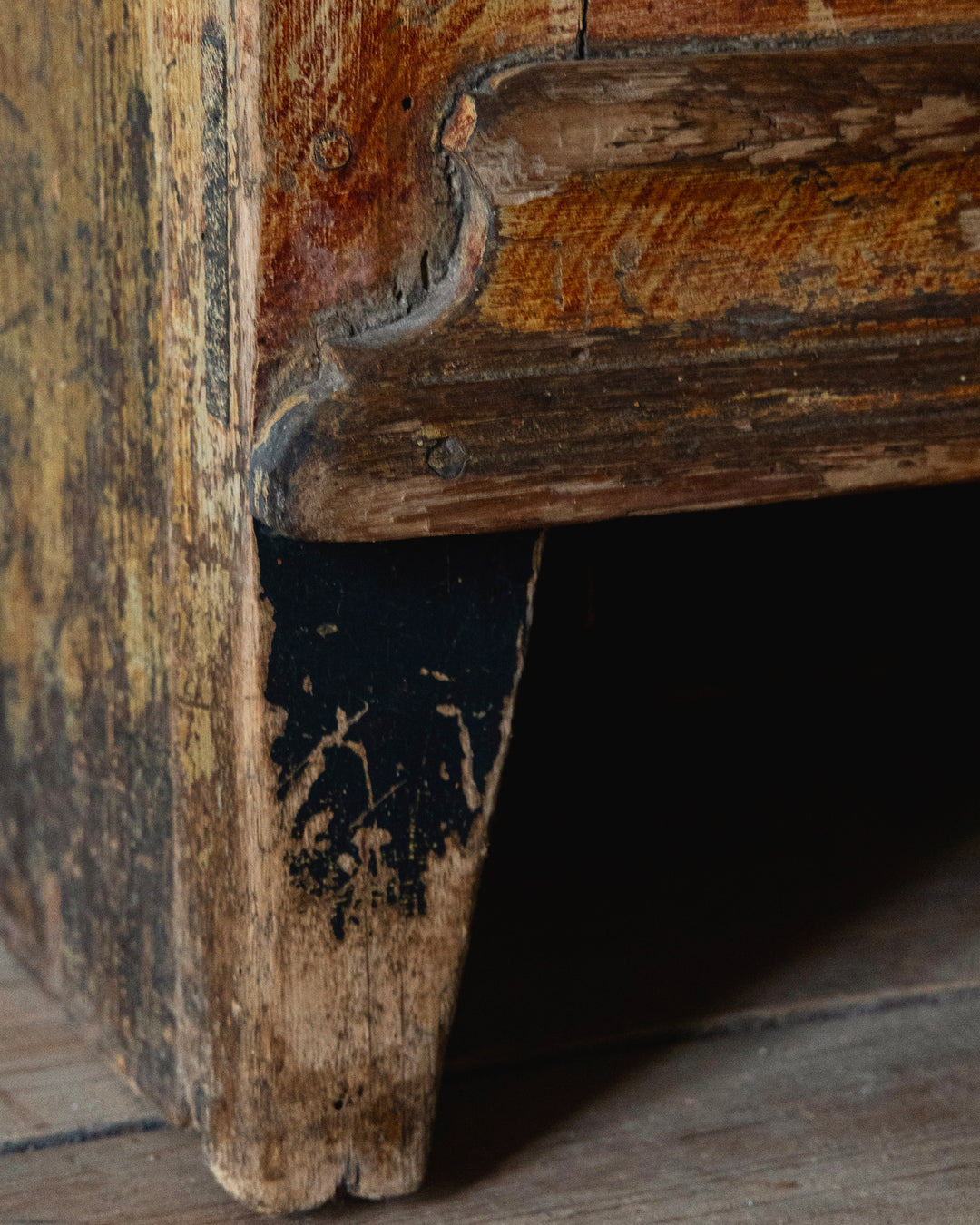 FOLK ART BENCH