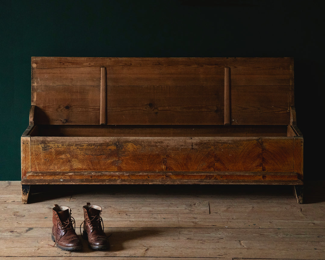 FOLK ART BENCH