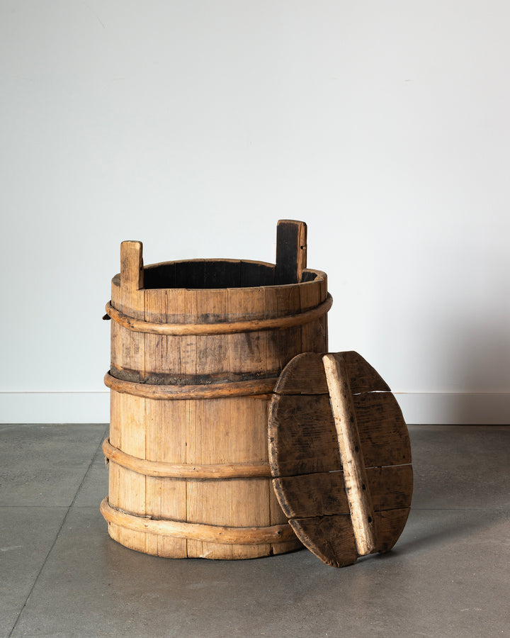 FOLK ART BARREL
