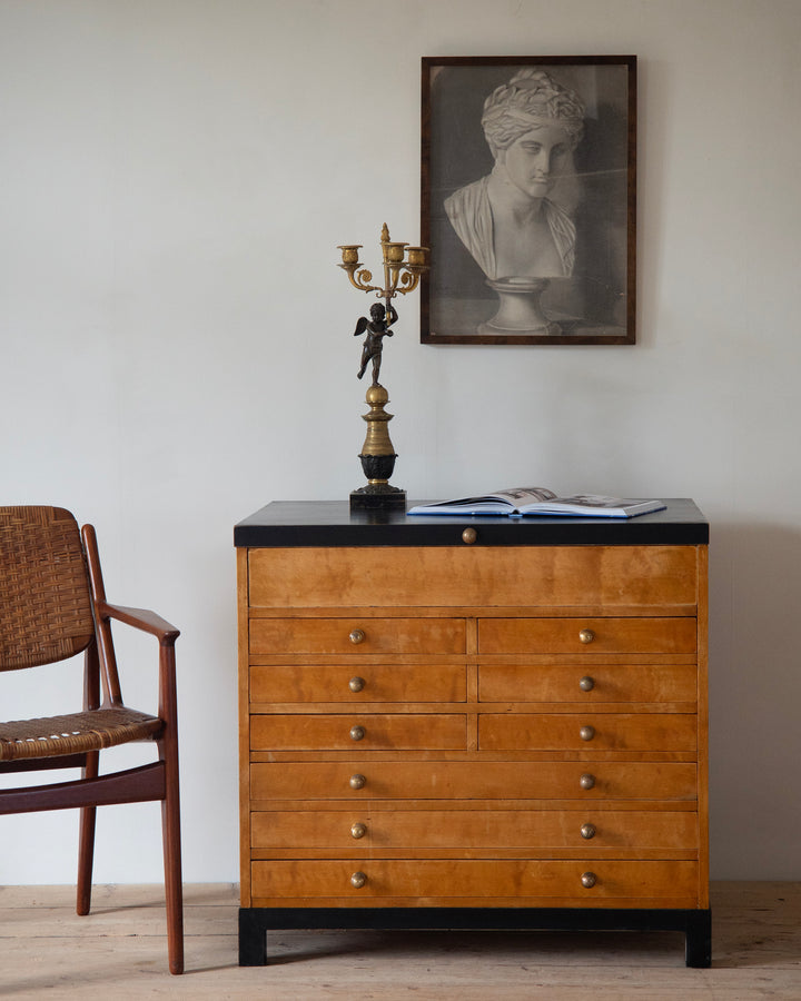 Gentleman's Chest of Drawers