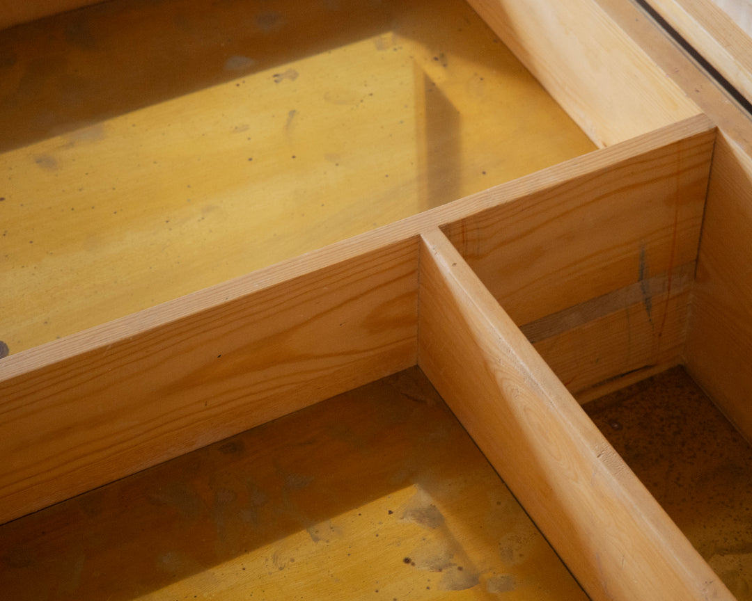 Gentleman's Chest of Drawers