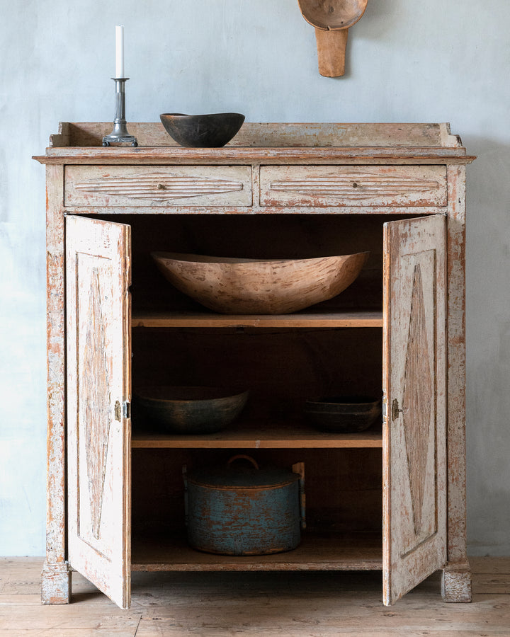 19th century Gustavian buffet