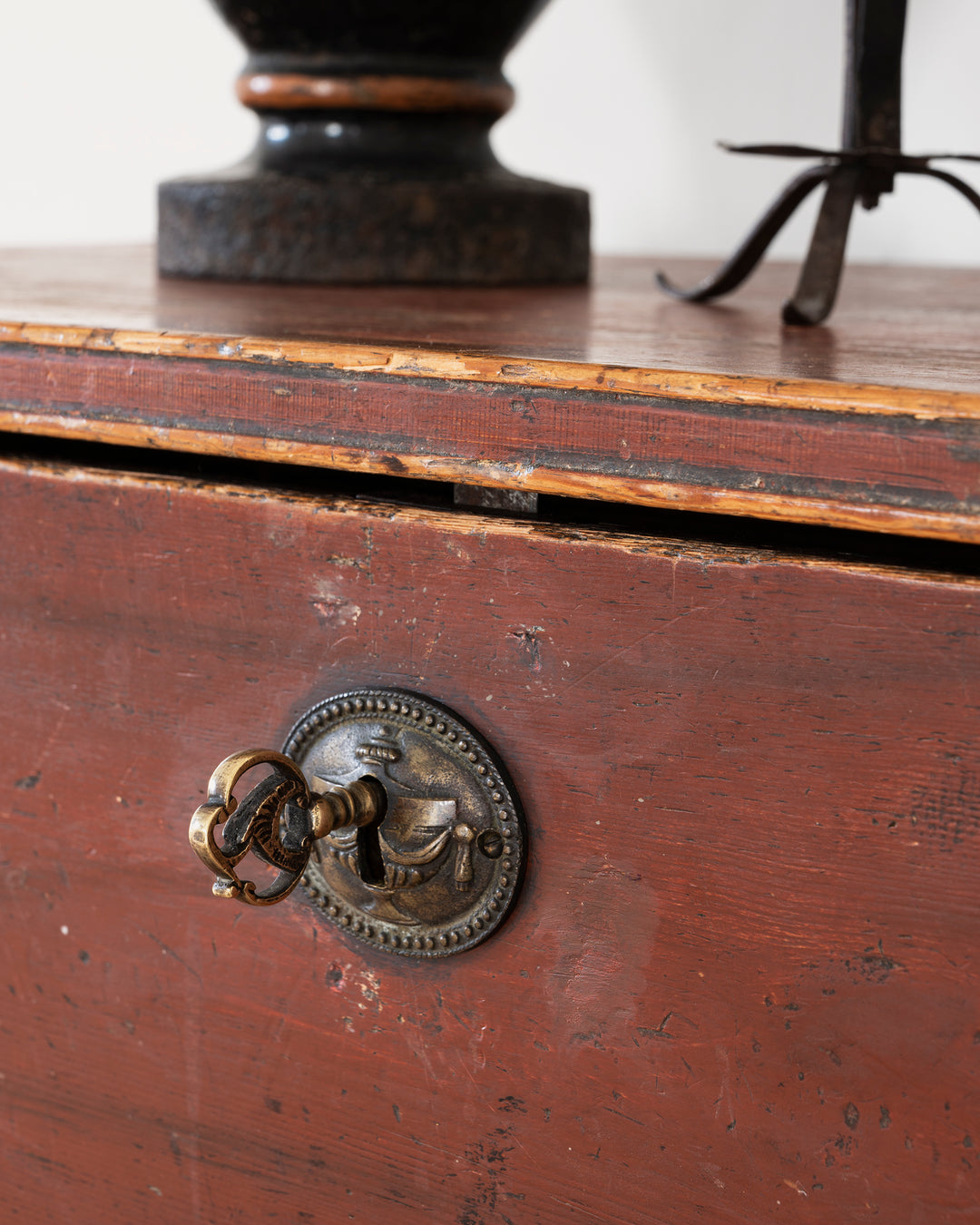Gustavian Chest of Drawers