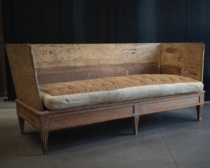 Fine 18th century Gustavian Sofa