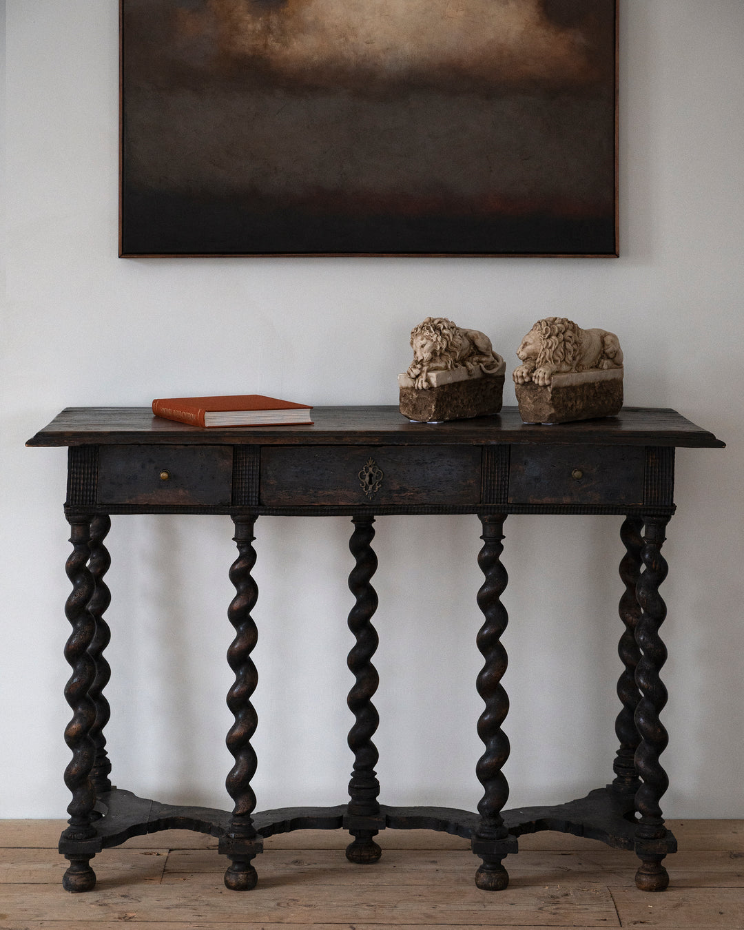 ITALIAN CONSOLE TABLE