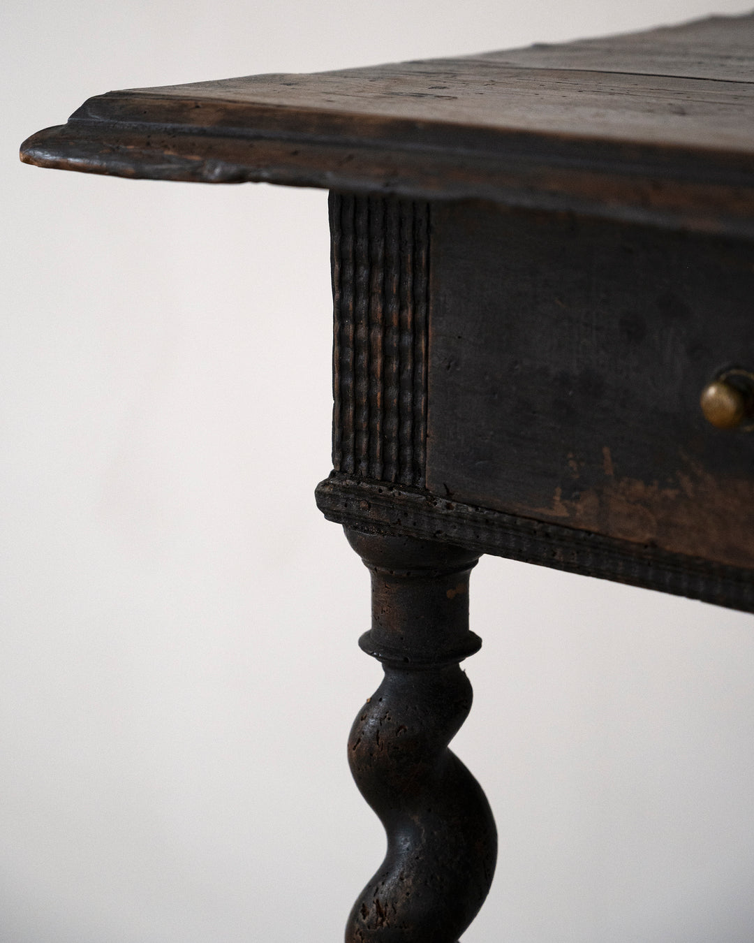 ITALIAN CONSOLE TABLE