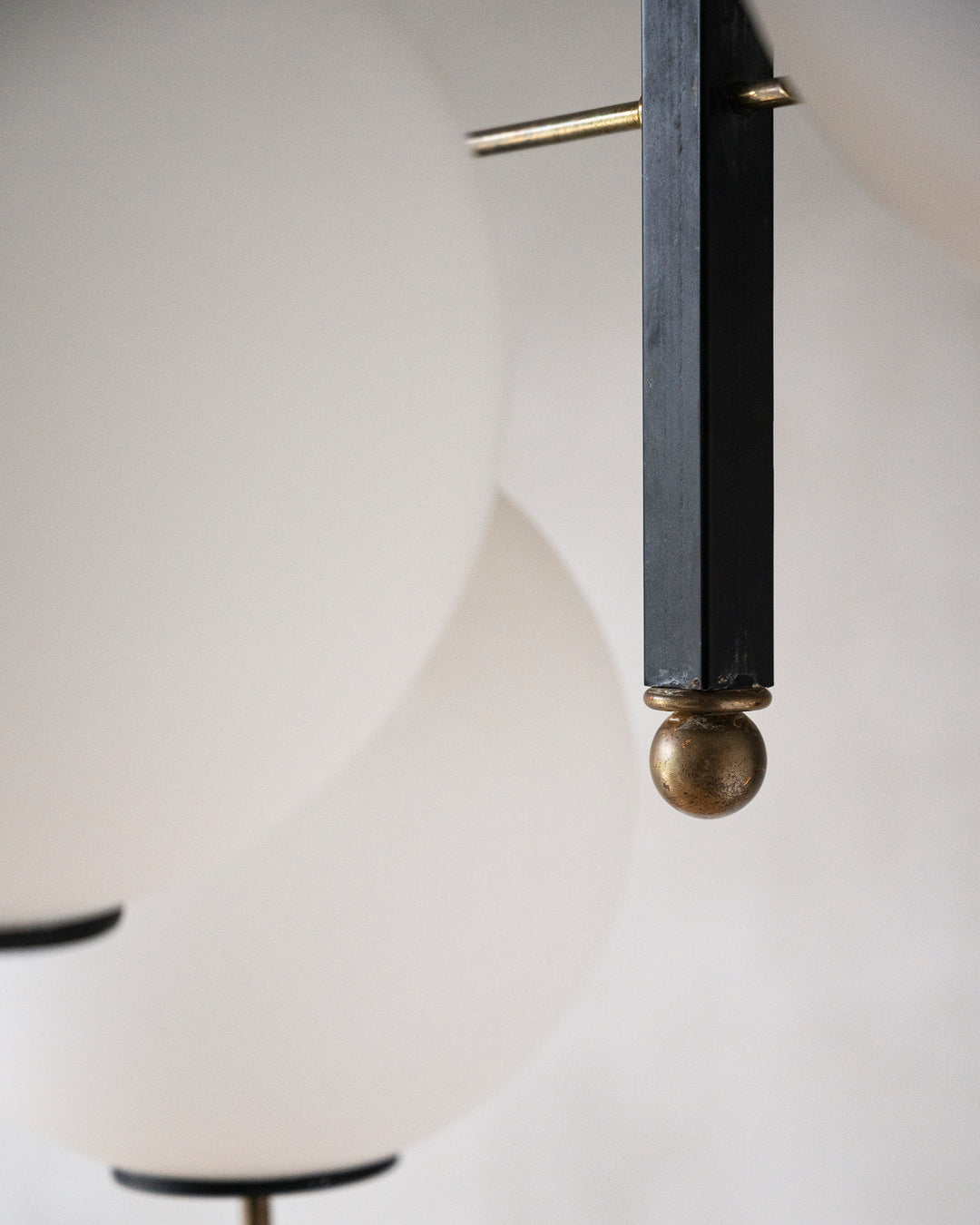 ITALIAN MID CENTURY MODERN CHANDELIER