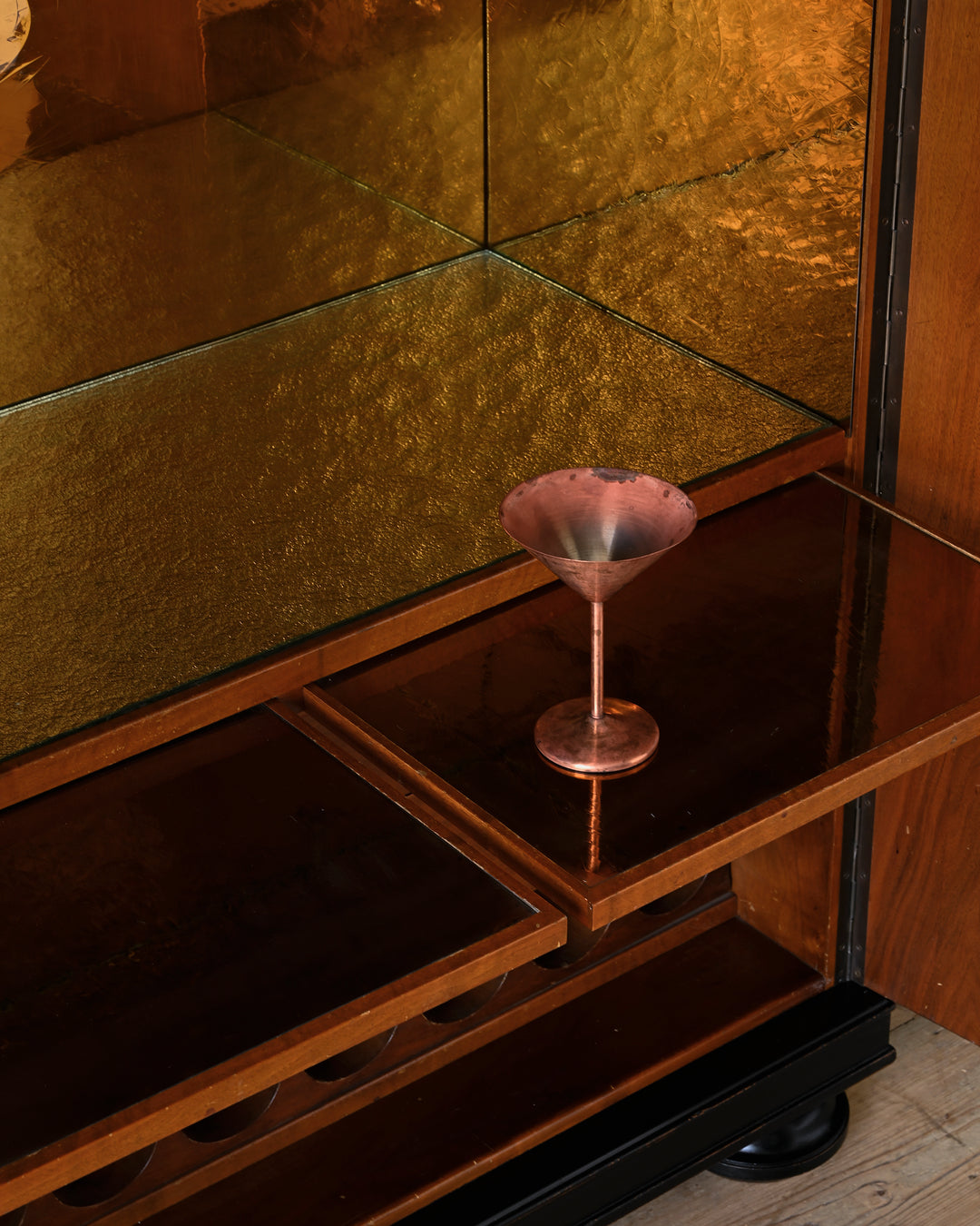 Bar cabinet
