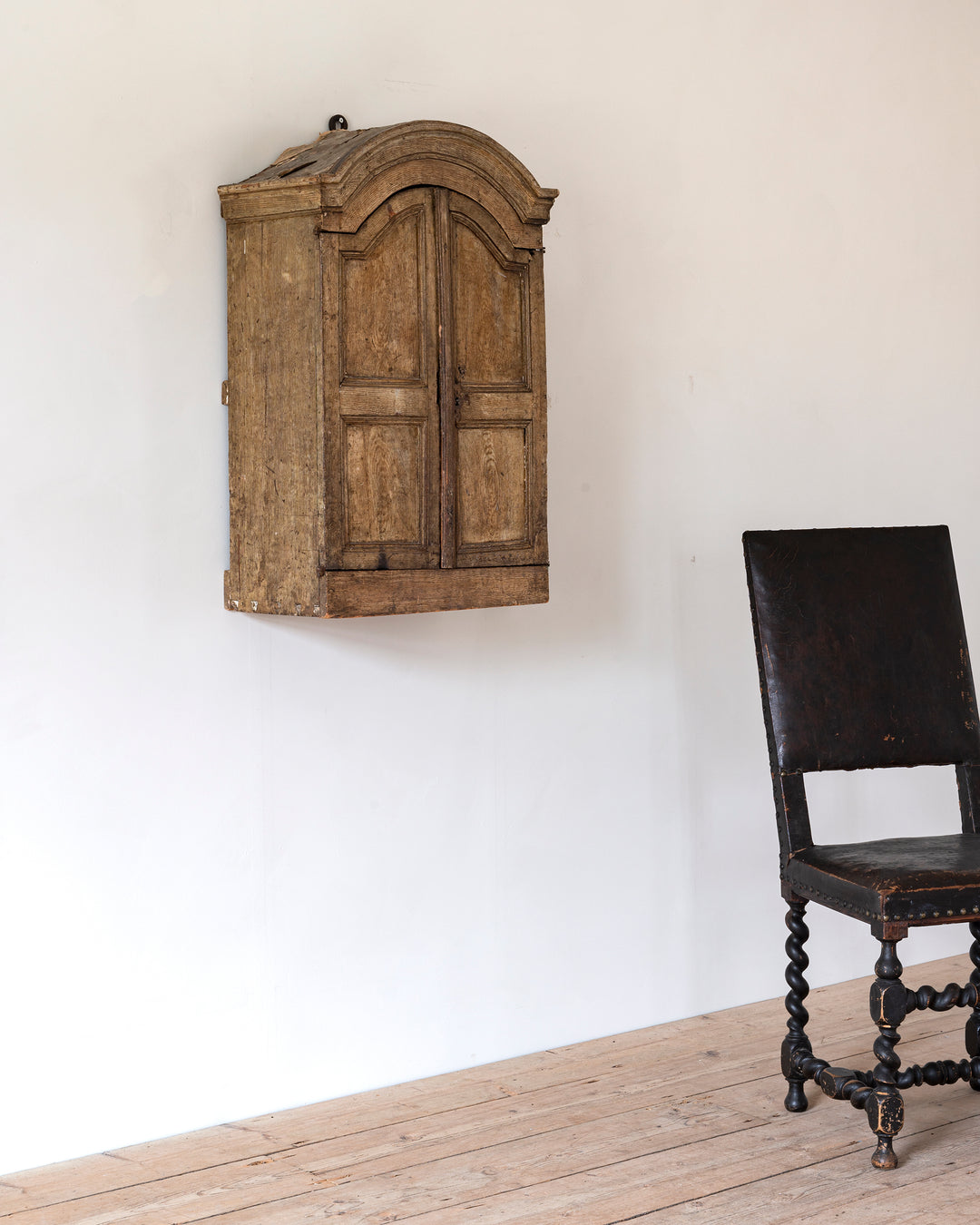 PROVINCIAL WALL CABINET