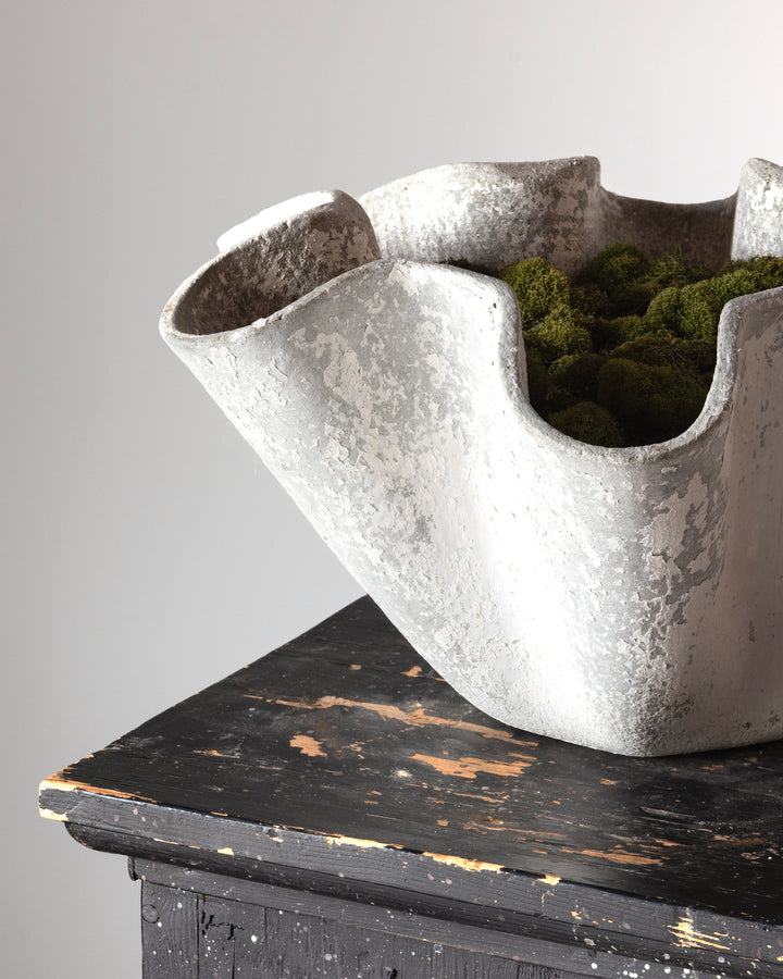 Willy Guhl Tulip Planter – Emerson Bailey