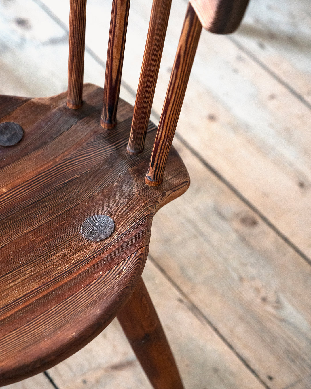 Set of six Scandinavian Modern dining Chairs
