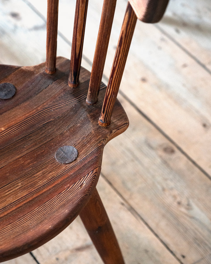 Set of six Scandinavian Modern dining Chairs