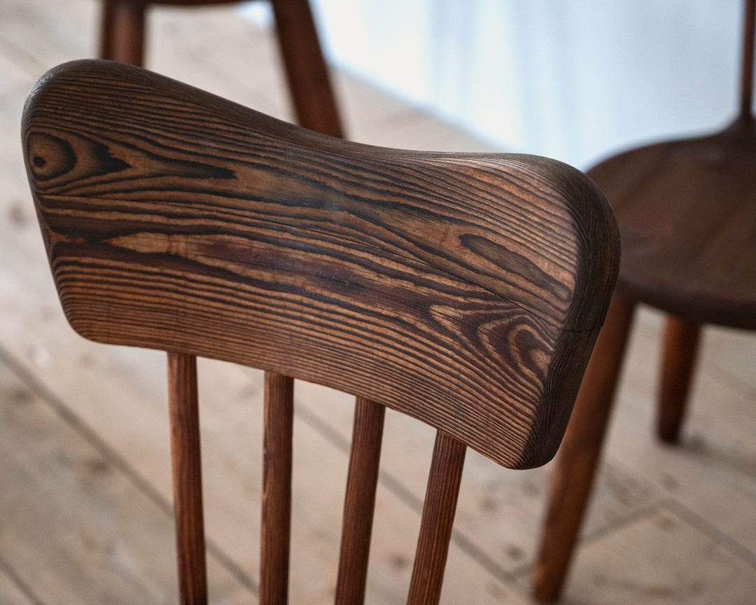 Set of six Scandinavian Modern dining Chairs