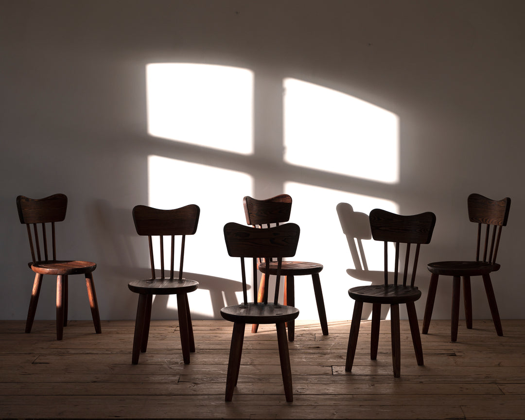 Set of six Scandinavian Modern dining Chairs