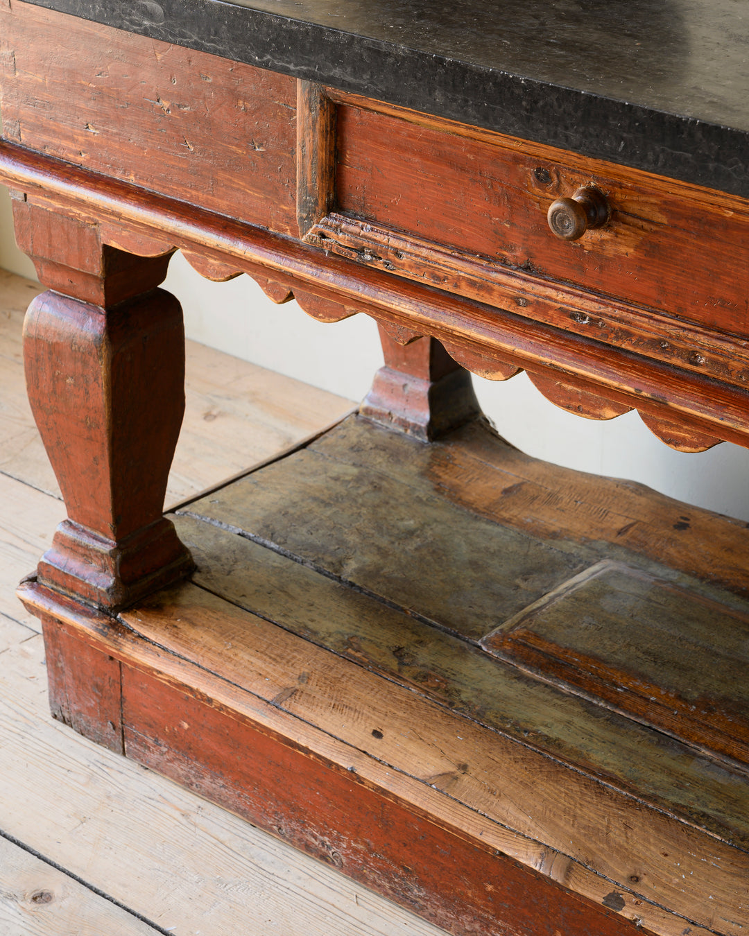 Swedish Baroque limestone top table