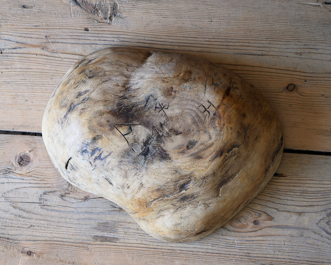 folk art root wood bowl