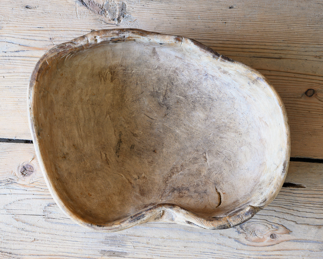 folk art root wood bowl