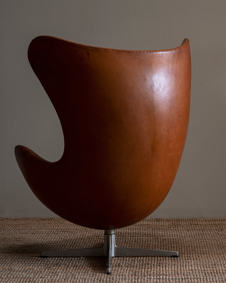 Arne Jacobsen 'Egg' Chair