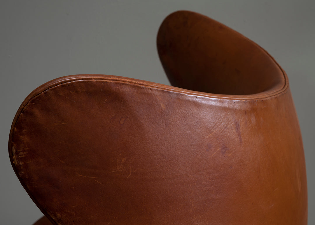 Arne Jacobsen 'Egg' Chair