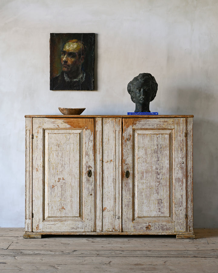 Gustavian buffet