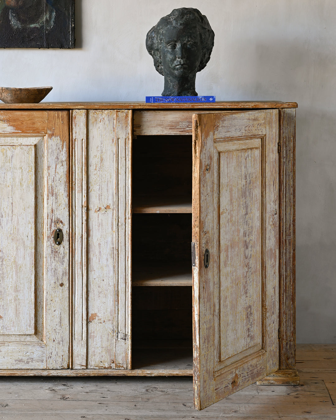 Gustavian buffet