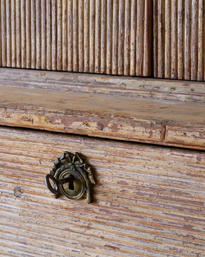 provincial Gustavian cabinet
