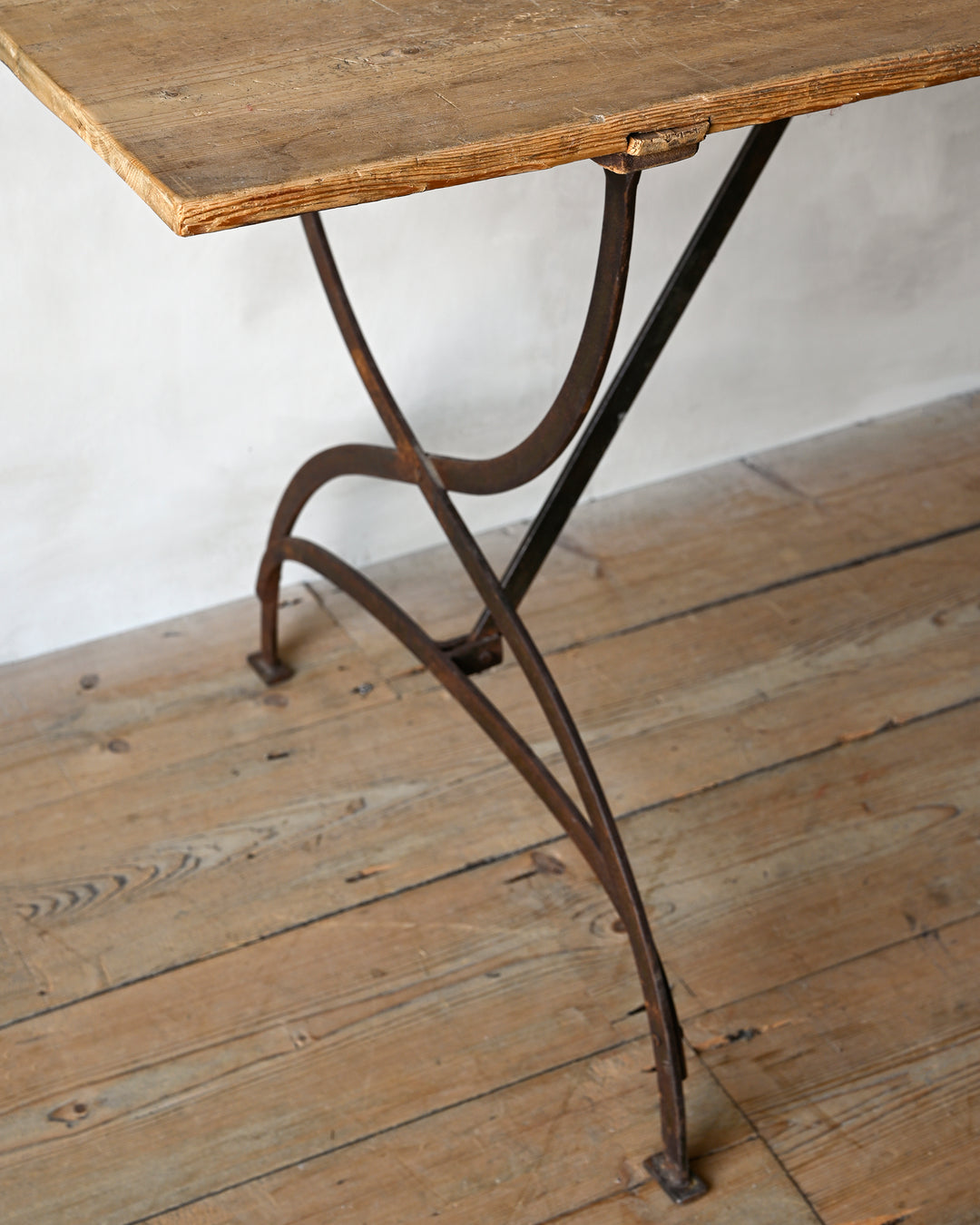 provincial Swedish trestle table