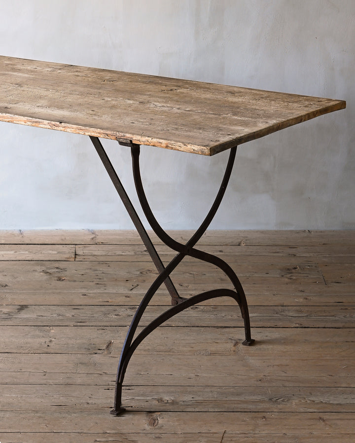 provincial Swedish trestle table