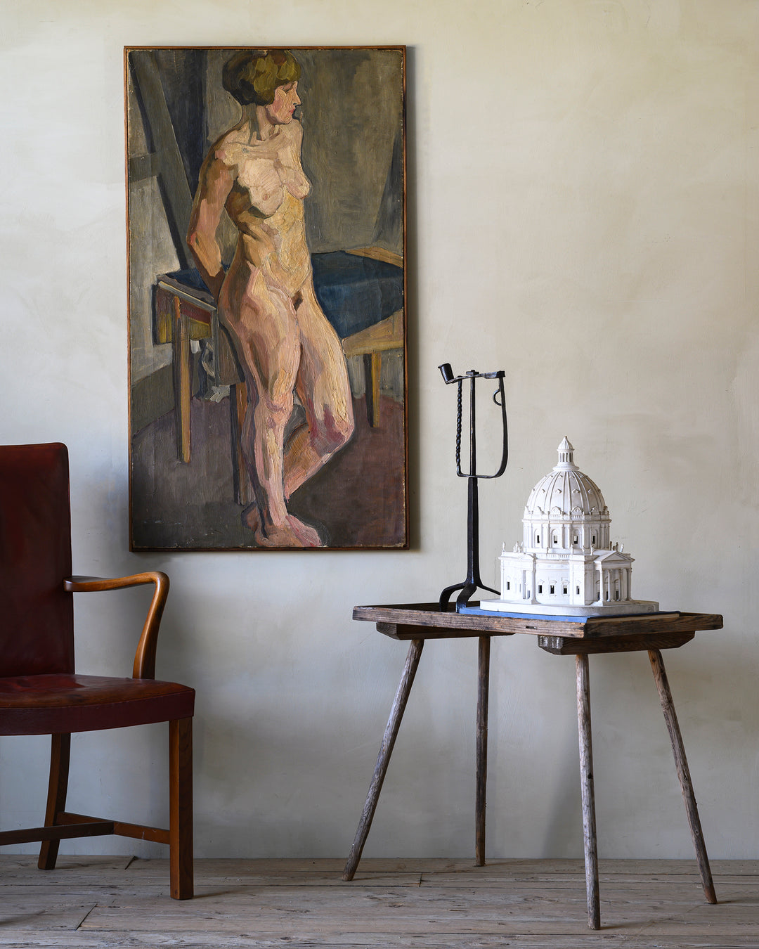 Wrought iron tripod candle holder